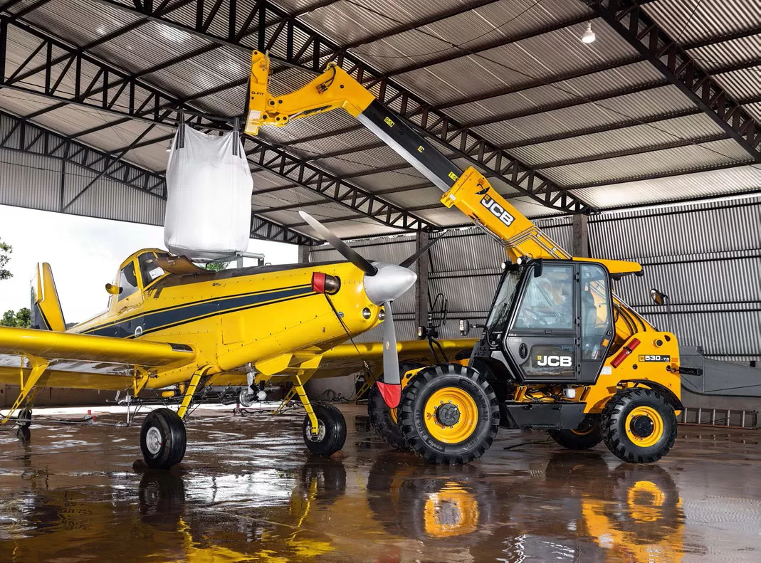 Xe nâng xúc đa năng JCB 540-70