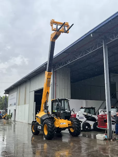Cập nhật hàng mới: Telehandler JCB 540-70 sẵn sàng bàn giao