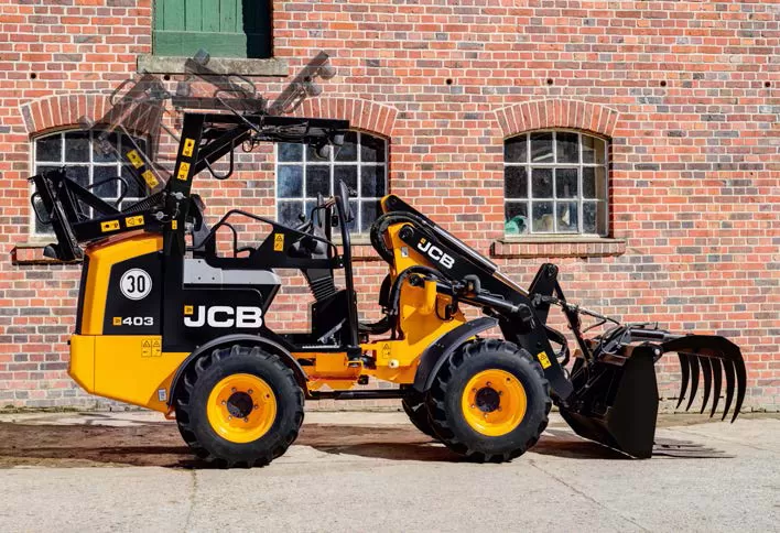 Xe xúc lật bánh lốp JCB 403 PLUS
