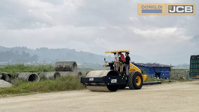 Xe lu rung JCB 116D Vibromax