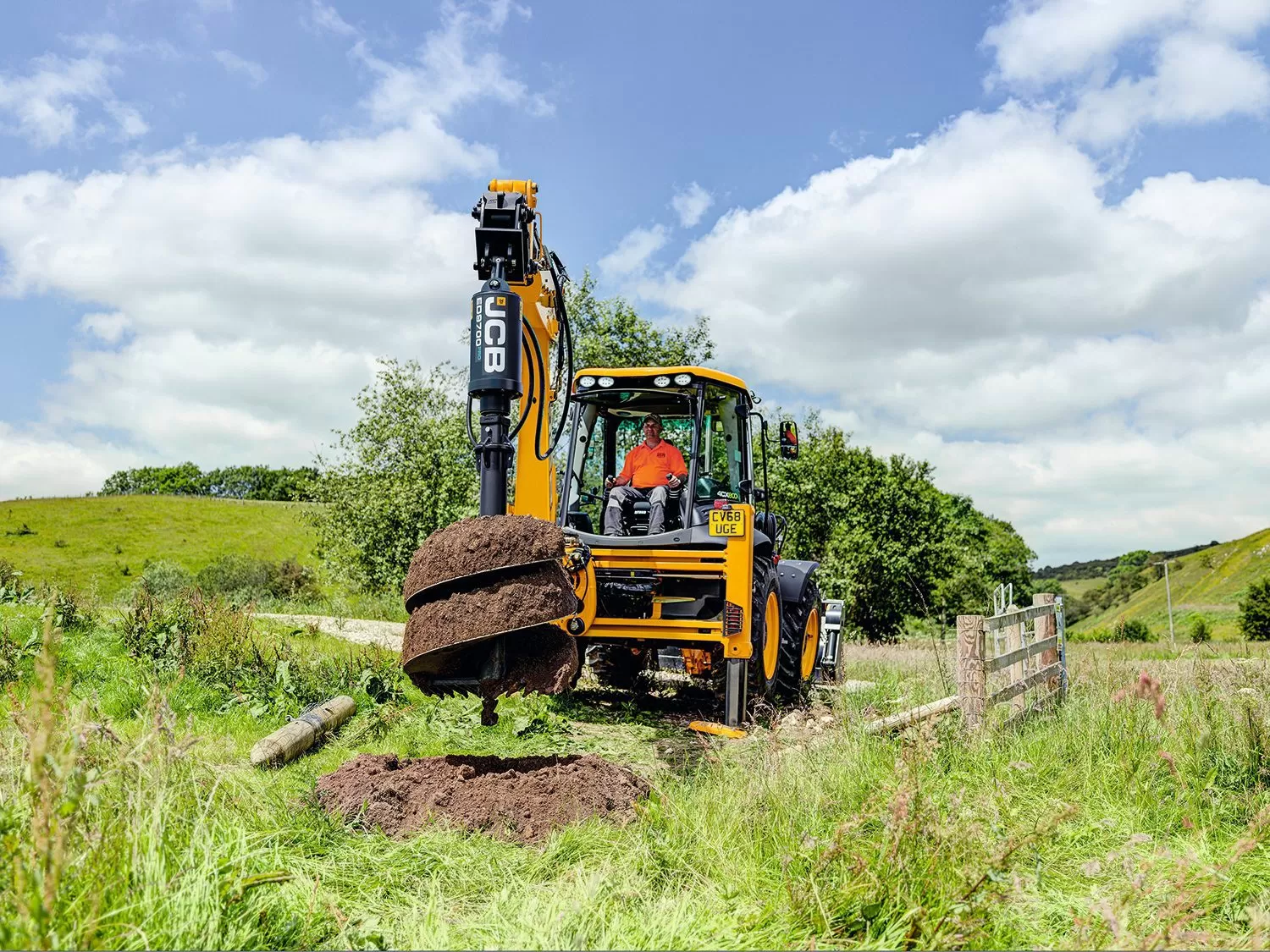 Đầu khoan đất ruột gà JCB PRO