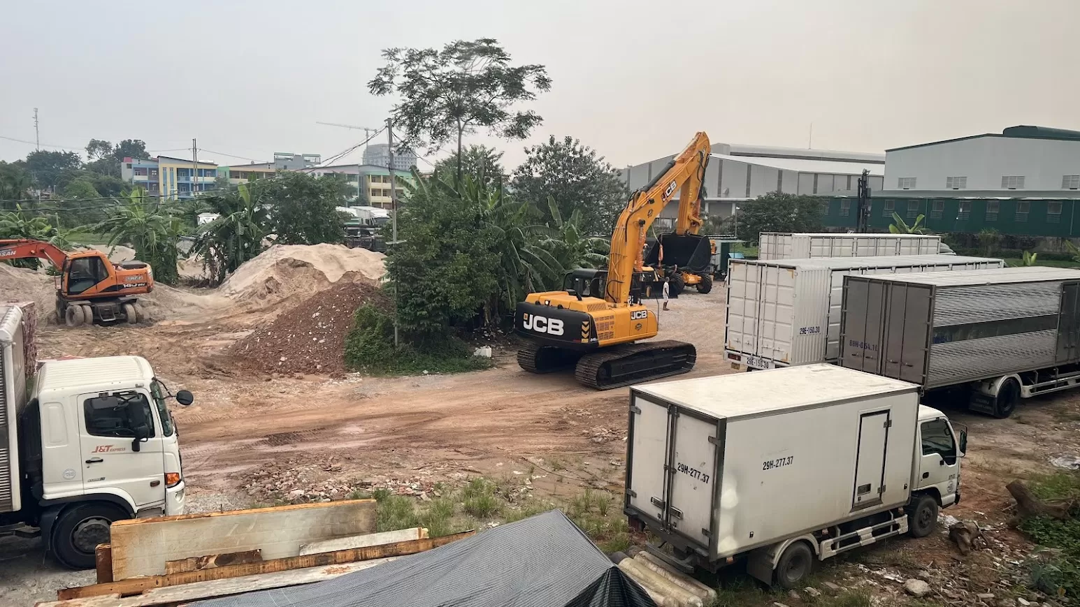 Máy xúc đào bánh xích JCB345NXT