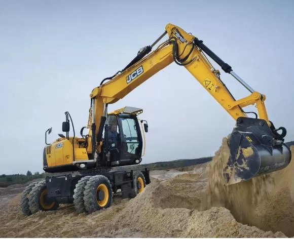 Máy xúc đào bánh lốp JCB JS145