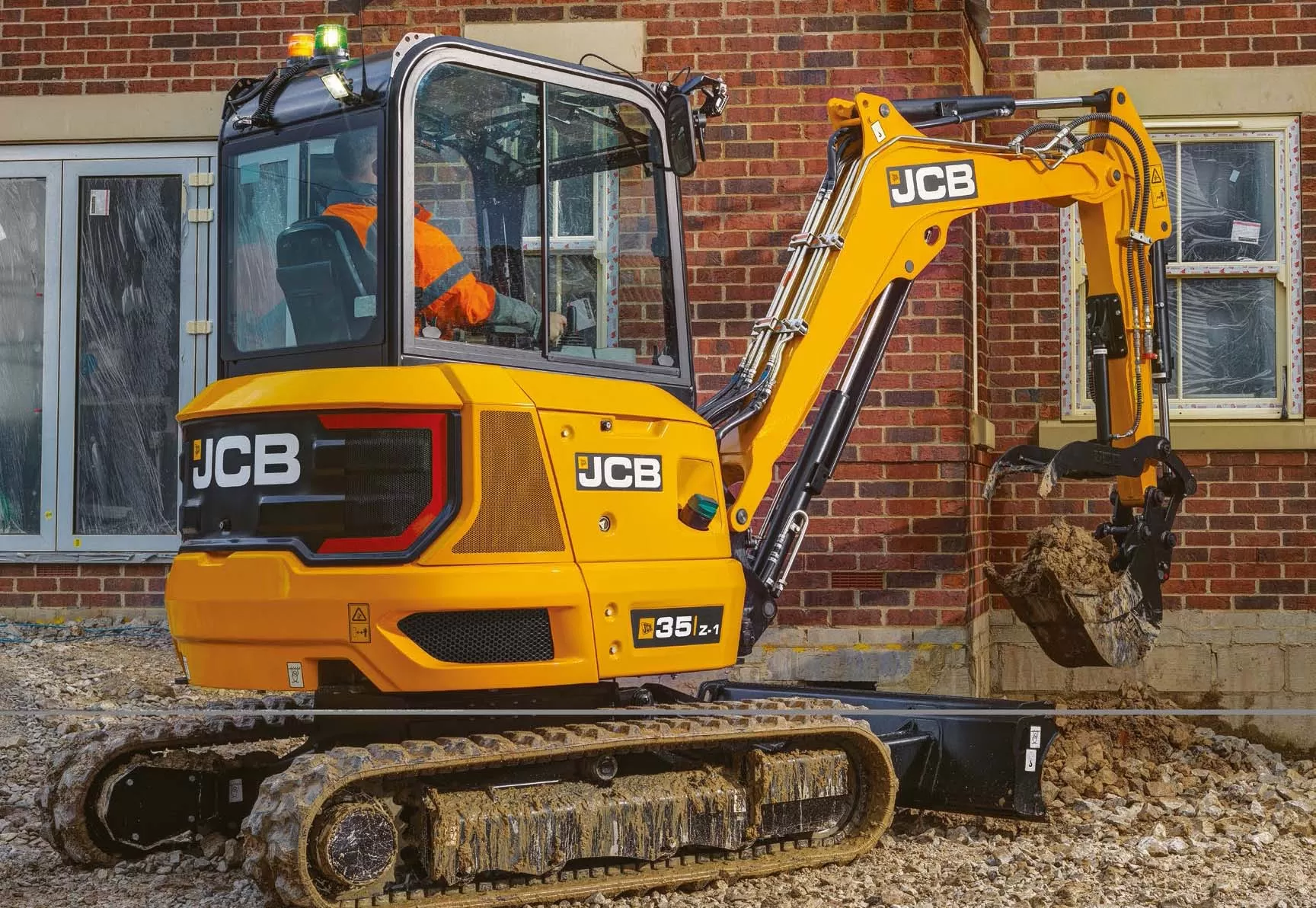 Máy xúc đào mini JCB E35Z
