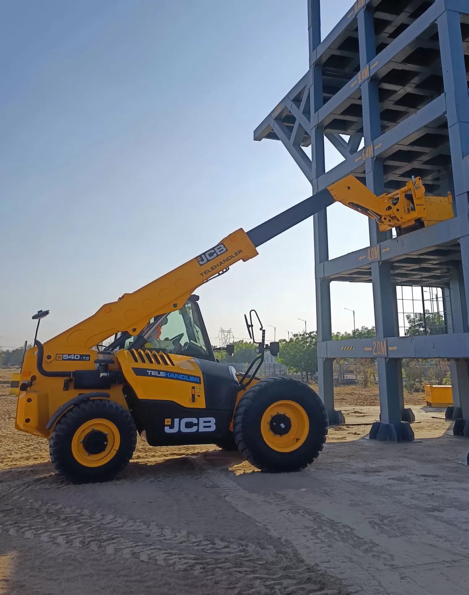 Xe nâng xúc đa năng JCB 540-70