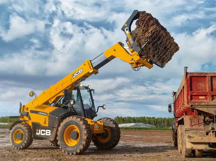 Xe nâng cần dài đa năng JCB 530-70